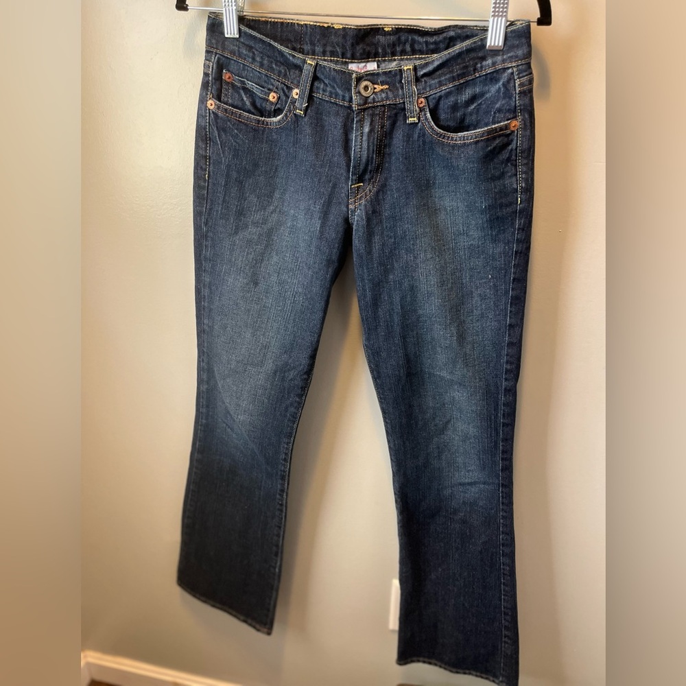Lucky Brand Sweet N’Low jeans 2/26 short length